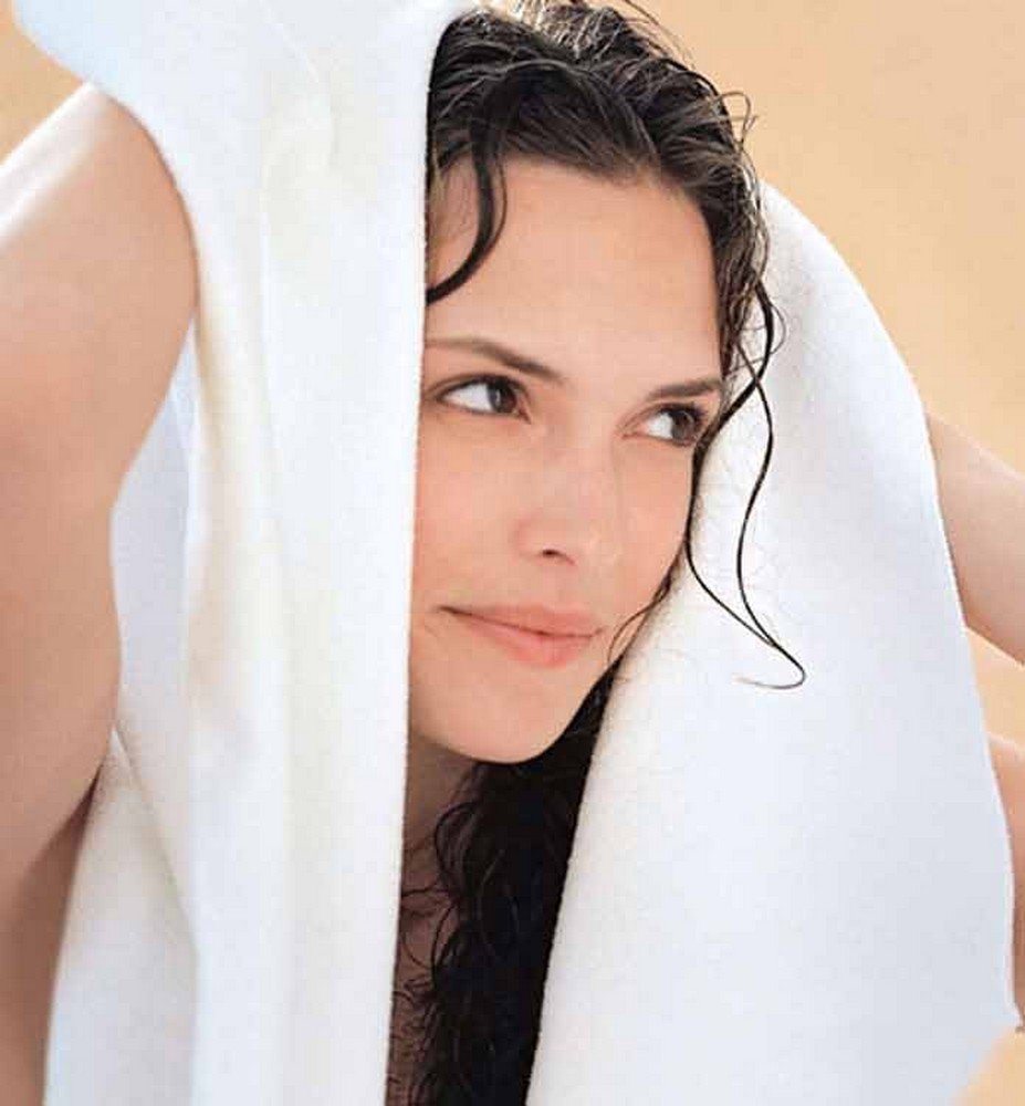 Book Cover AQUIS Long Hair Microfiber Towel, Water-Wicking, Ultra Absorbent & 50% Faster Drying, For All Long Hair Types, White