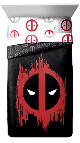 Book Cover Jay Franco Deadpool Invasion Twin/Full Reversible Comforter (Official Marvel Product)