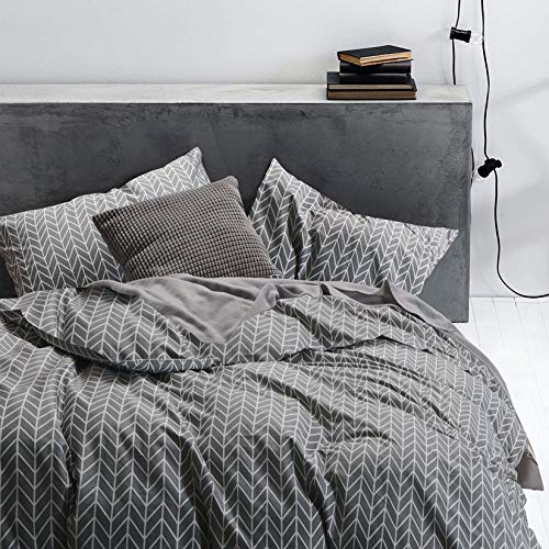 Book Cover Wake In Cloud - Gray Chevron Duvet Cover Set, 100% Cotton Bedding, Zig Zag Geometric Modern Pattern Printed on Grey, with Zipper Closure (3pcs, Full Size)