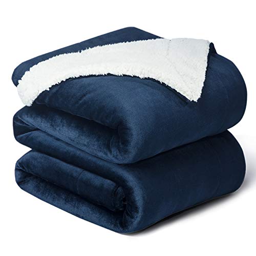 Book Cover Bedsure Sherpa Fleece Blanket Queen Size Navy Blue Plush Blanket Fuzzy Soft Blanket Microfiber
