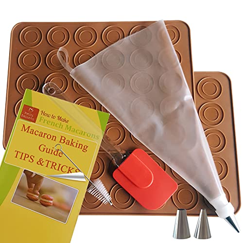 Macaron Baking Kit | French Macaroon Making TAILORED FOR STARTERS - Set with 2 Silicone Mats, Piping Bag, Silicon Spatula, and Angled Icing Spatula | FREE STEP BY STEP GUIDE - Easy Learning