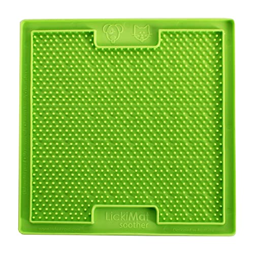 Hyper Pet Slow Feeder Mat for Dogs (perfect for dog food, dog treats, yogurt, or peanut butter) [Fun Alternative to a Slow Feed Dog Bowl]