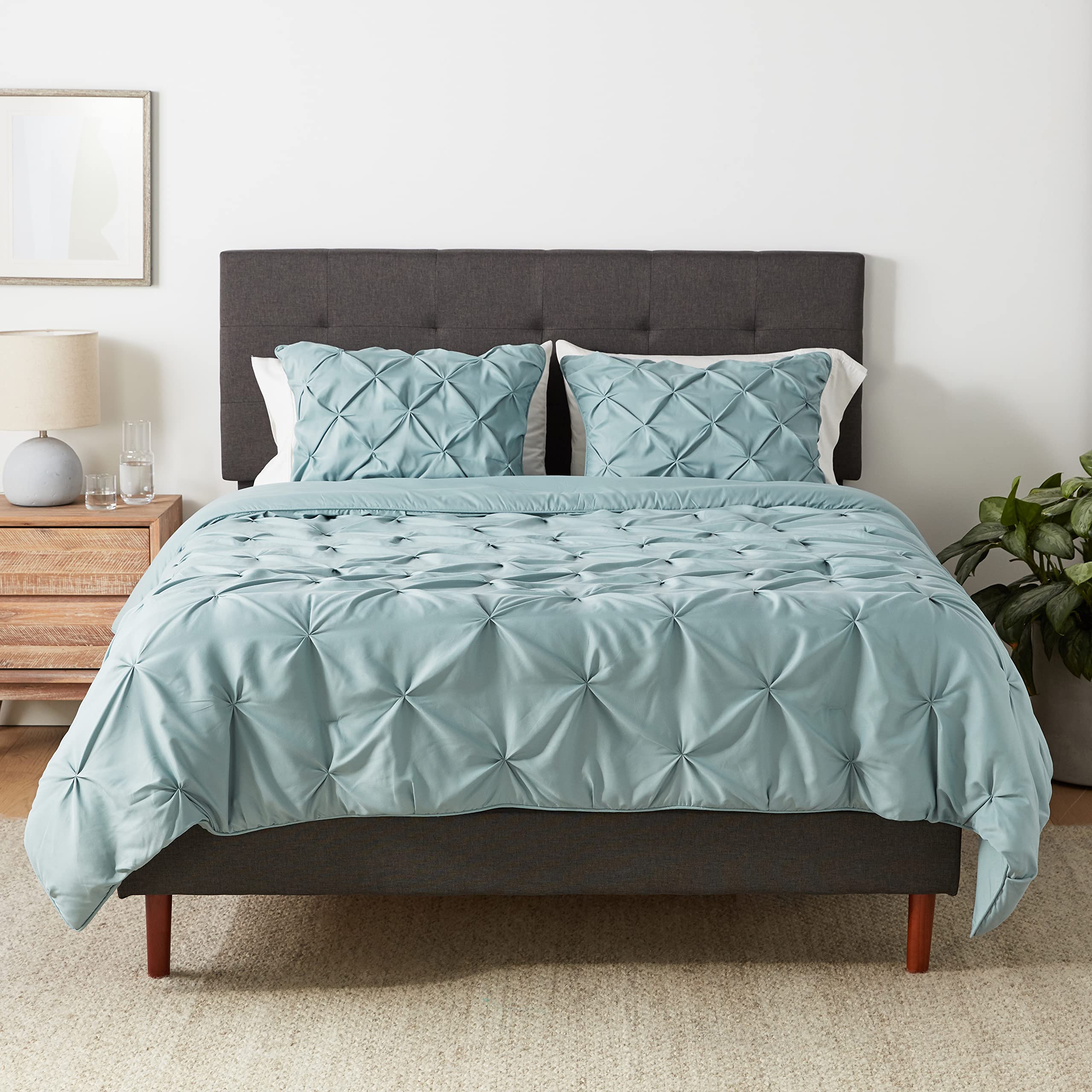 Amazon Basics All-Season Down-Alternative 3 Piece Comforter Bedding Set, Full/Queen, Spa Blue, Pinch Pleat With Piped Edges Spa Blue Full/Queen