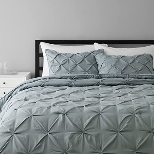 Book Cover Amazon Basics Pinch Pleat Down-Alternative Comforter Bedding Set - King, Spa Blue