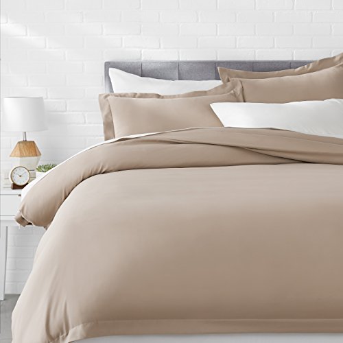 Book Cover Amazon Basics Light-Weight Microfiber Duvet Cover Set with Snap Buttons - Full/Queen, Taupe