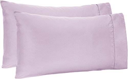 Book Cover Amazon Basics Lightweight Soft Easy Care Microfiber Pillowcases - 2-Pack, King, Frosted Lavender