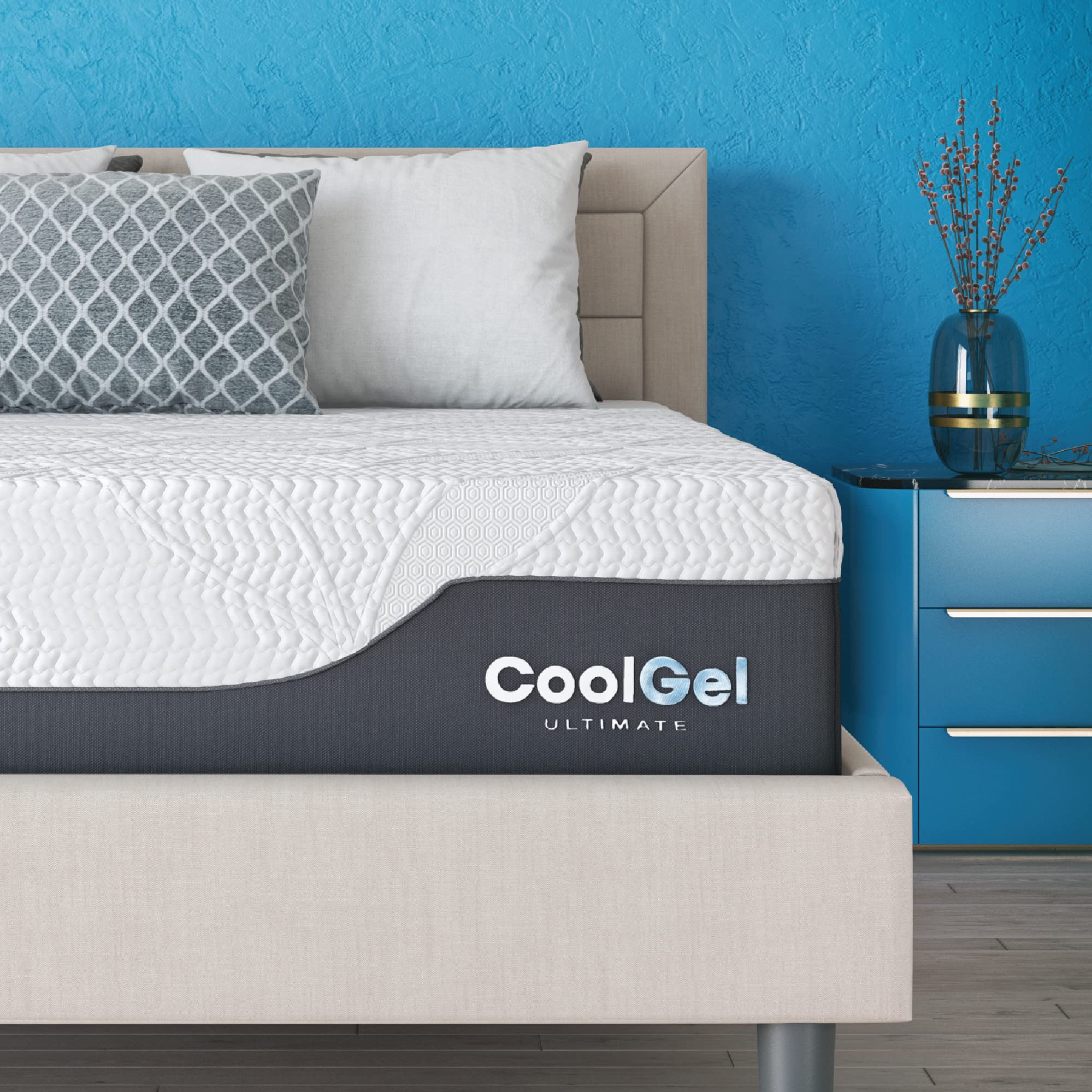 Book Cover Classic Brands Cool Gel Chill Memory Foam 14-Inch Mattress with 2 Pillows |CertiPUR-US Certified |Bed-in-a-Box, Queen White Queen Classic