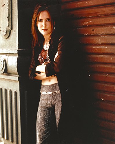 Amanda Foreman Posed Wearing Black Coat Portrait Photo Print (8 x 10)