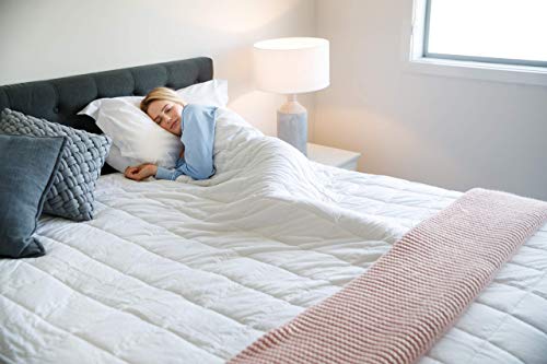 Calme Home Queen White Weighted Blanket | 20 lbs, 90" x 90" True Queen Comforter Size | Fits Perfectly Inside Queen Duvet Cover | Glass Beads