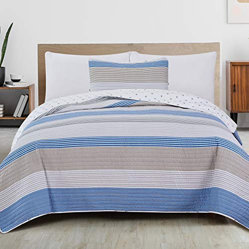 Book Cover Great Bay Home 3-Piece Reversible Quilt Set with Shams. All-Season Bedspread with Striped Pattern in Gentle Colors. Kadi Collection By Brand. (Twin, Blue)