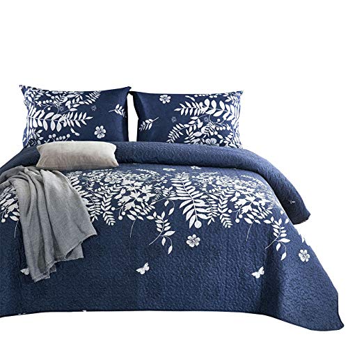 Wake In Cloud - Navy Blue Quilt Set, Gray Grey Floral Flowers Tree Leaves Modern Pattern Printed, Soft Microfiber Bedspread Coverlet Bedding (3pcs, King Size)