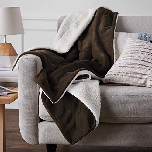 AmazonBasics Soft Micromink Sherpa Throw Blanket - King, Chocolate