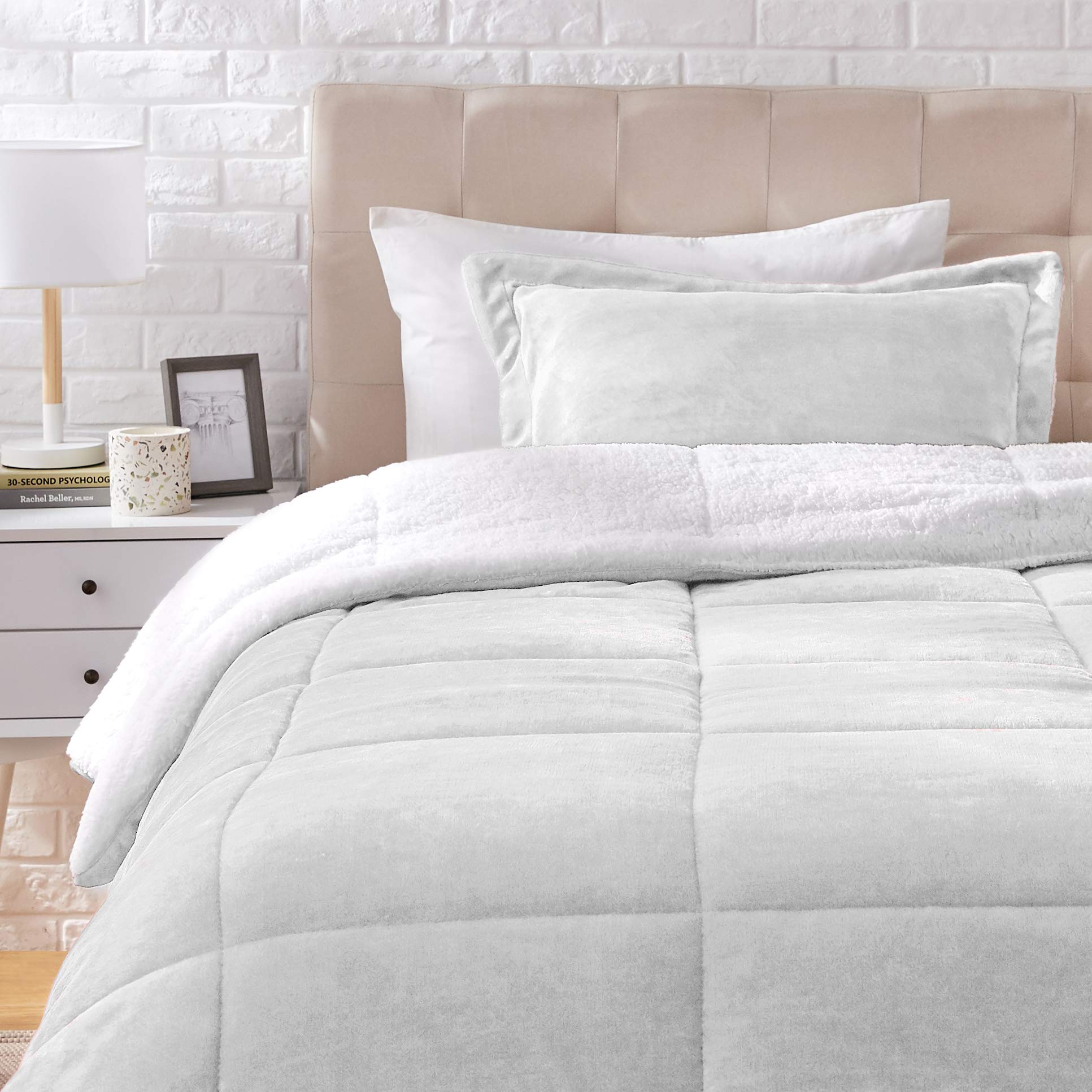 Amazon Basics Ultra Soft Micromink Sherpa 2 Piece Comforter Bed Set, Twin, Gray, Solid Gray Twin