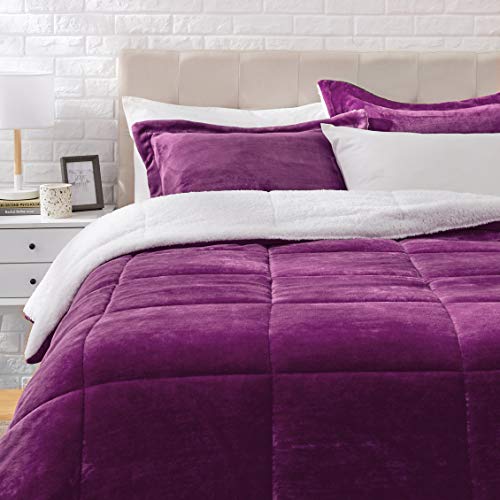 Book Cover Amazon Basics Ultra-Soft Micromink Sherpa Comforter Bed Set - Plum, King