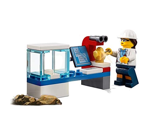 Book Cover LEGO City Miner Minifigure - Female Scientist (with Analyzing lab Machine) 60186