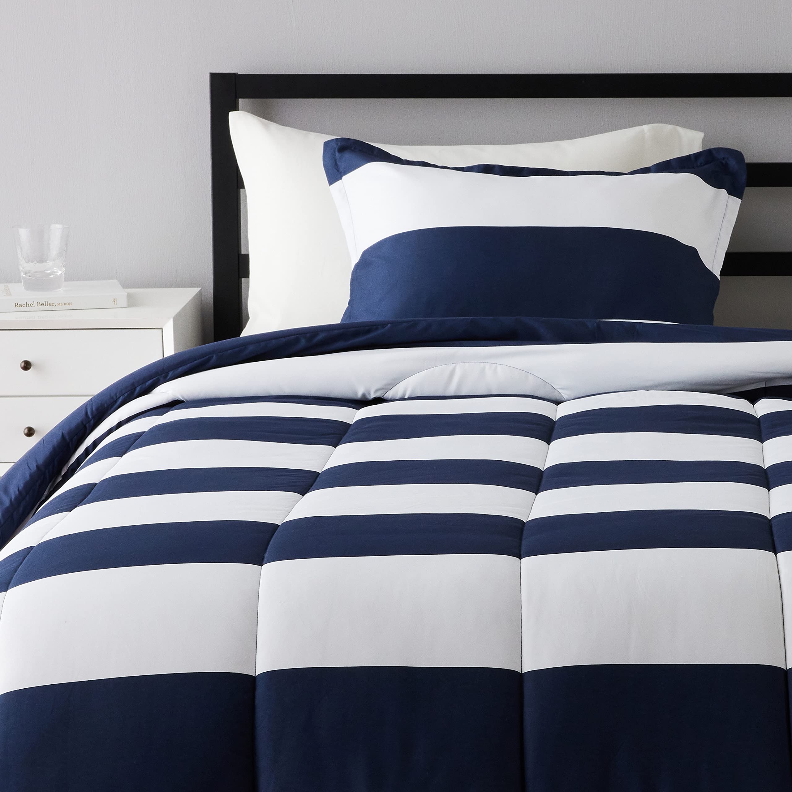Book Cover Amazon Basics Reversible Comforter Set, Twin / Twin XL, Navy Rugby Stripes, Microfiber, Ultra-Soft Navy Rugby Stripes Twin/Twin XL Comforter Set