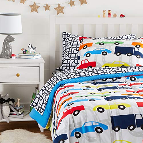 Book Cover Amazon Basics Easy Care Super Soft Microfiber Kid's Bed-in-a-Bag Bedding Set - Twin, Multi-Color Racing Cars