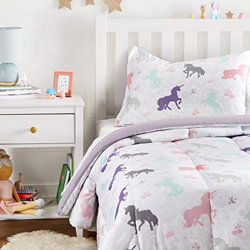 Book Cover Amazon Basics Easy-Wash Microfiber Kid's Comforter and Pillow Sham Set - Twin, Purple Unicorns