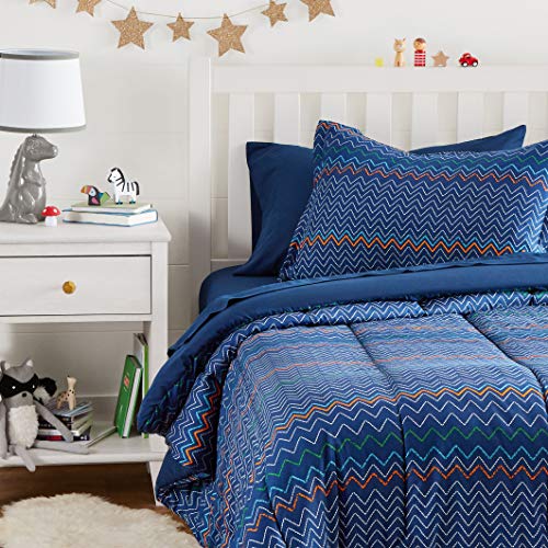 Amazon Basics Easy Care Super Soft Microfiber Kid's Bed-in-a-Bag Bedding Set - Twin, Navy Zigzags