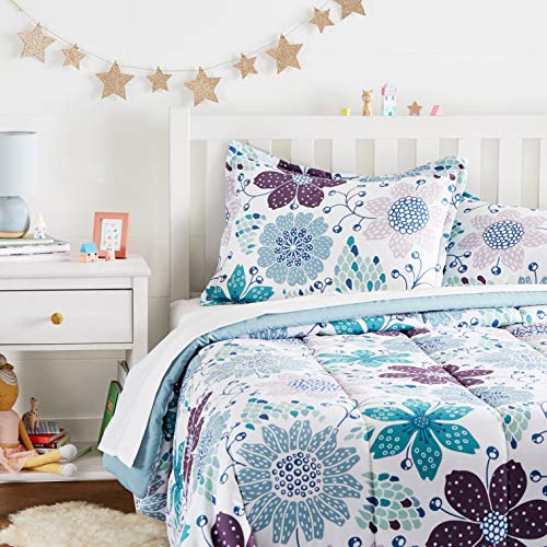Book Cover Amazon Basics Kid's Comforter Set - Soft, Easy-Wash Microfiber - Full/Queen, Purple Flowers