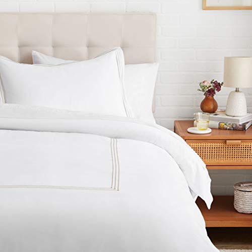 Book Cover Amazon Basics Embroidered Hotel Stitch Duvet Cover Set - Soft, Easy-Wash Microfiber - Twin/Twin XL, White with Taupe Embroidery