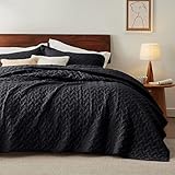 Bedsure Quilt Sets Queen Black - Lightweight Queen Quilt Beding Set, Summer Bedspreads Full Coverlet with 2 Pillow Shams
