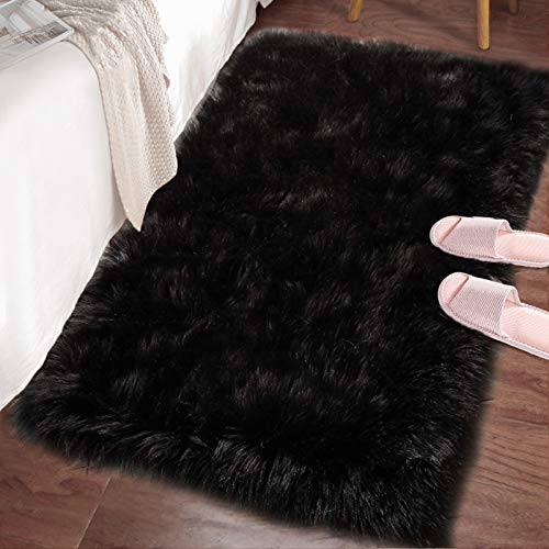 Book Cover LOCHAS Ultra Soft Fluffy Rugs Faux Fur Sheepskin Area Rug for Bedroom Bedside Living Room Carpet Nursery Washable Floor Mat, 2x3 Feet Black