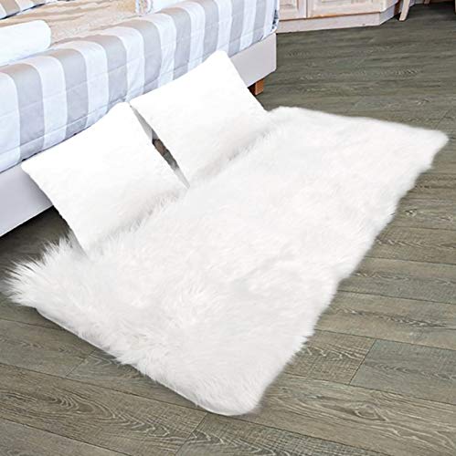 Book Cover Faux Fur Rug for Bedroom, Living Room, and Daughters or Sons Room - Fur Rugs for Living Room and Fur Rugs for Bedroom - Faux Fur Throw Rug for Couch, Sofa - Shag Rug, Fluffy Rug, Bedroom Rug, Area Rug