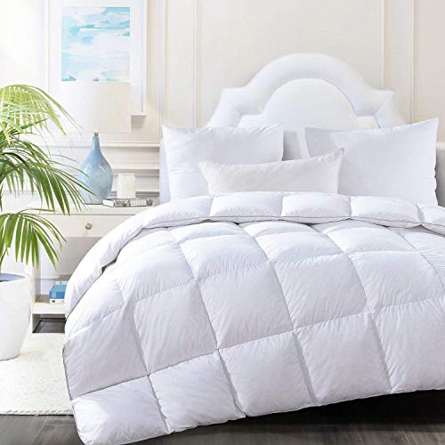 Book Cover HOMBYS Luxury Real California King Goose Down Comforter 108 x 98 All Season Cali Oversized Feather Duvet Insert Hypo-allergenic 100% Cotton Cover Down Proof with Corner Tabs(Cal King,108 x 98 inch)
