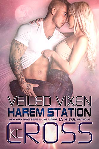 Book Cover Veiled Vixen: Sci-Fi Alien Romance (Harem Station Book 6)