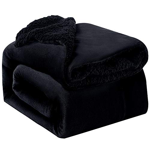 Book Cover Bedsure Sherpa Fleece Blanket Twin Size Black Plush Throw Blanket Fuzzy Soft Blanket Microfiber