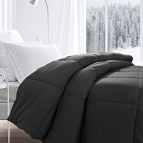 Besfor Hotel Collection Luxury Down Alternative Quilted Queen Comforter - All Season -Plush Microfiber Fill - Machine Washable -Stand Alone Comforter (Grey, Queen)