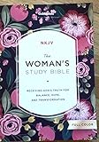 Guideposts NKJV Woman's Study Bible, Paperback, Red Letter, Full-Color Edition: Receiving God's Truth for Balance, Hope, and Transformation