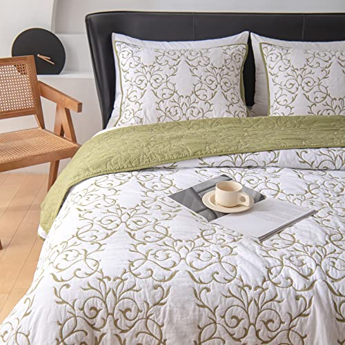 Quilt Set Floral Leaves 3D Embroidery Pattern 3 PCS Cotton Reversible Quilted Embroidered Decorative Bedspreads Coverlet Set, Lightweight &Soft Queen Size Beige Bedding Coverlet for All Season